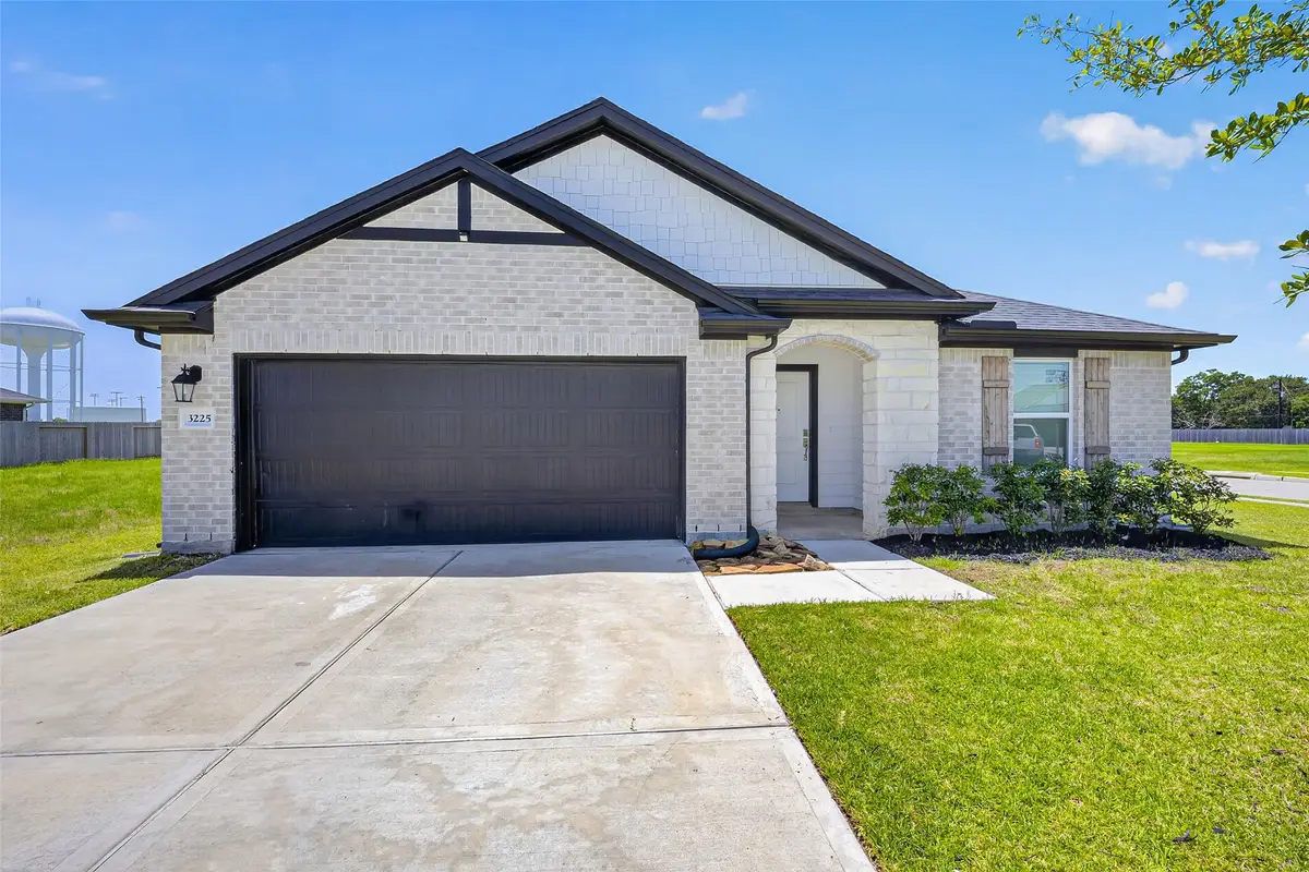3225 Fig Tree Lane, Texas City, TX 77590 - #1