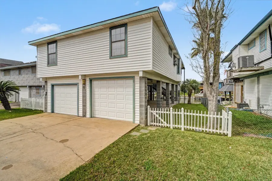 4 S Flamingo Street, La Marque, TX 77568 - #3