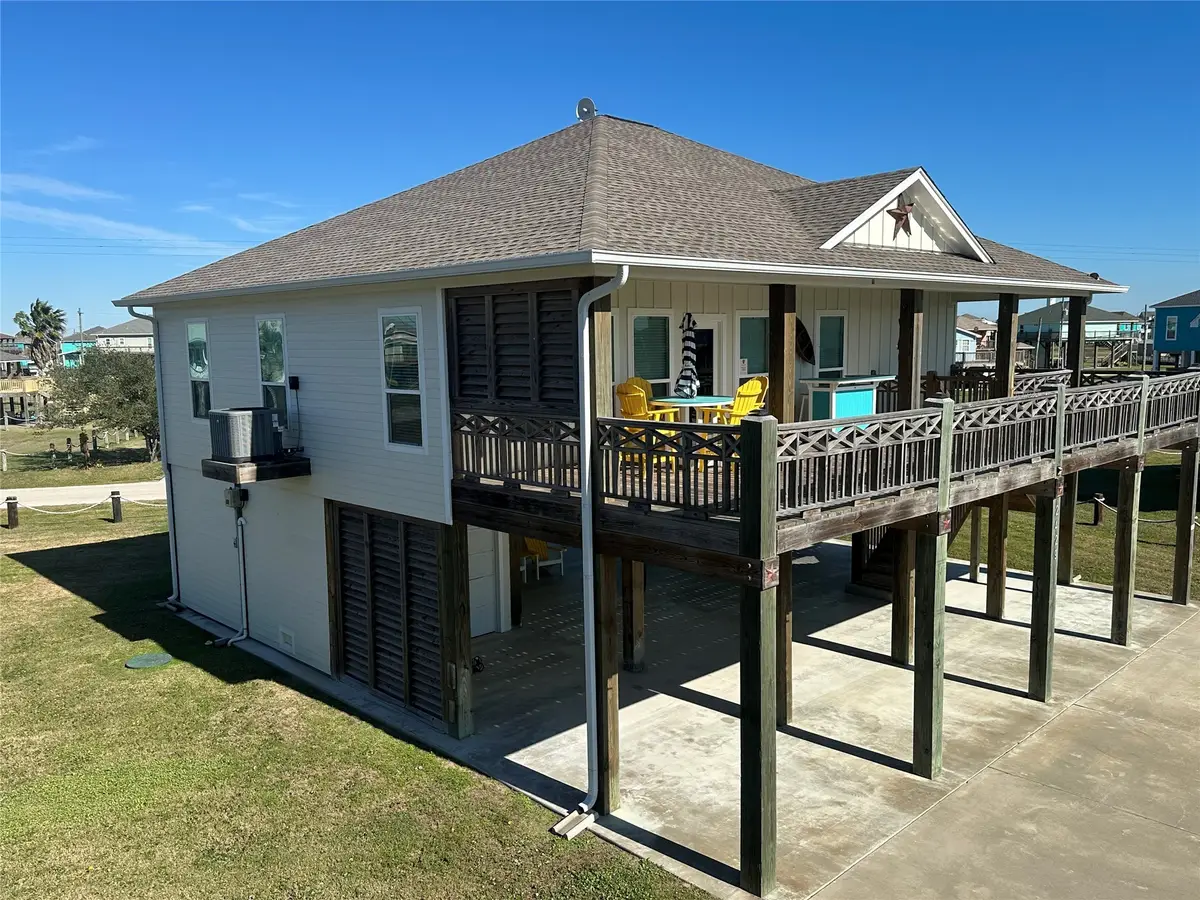 2429 Sand Castle Drive, Crystal Beach, TX 77650 - Image #1