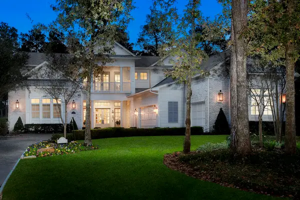 29 S Doe Run Drive, The Woodlands, TX 77380