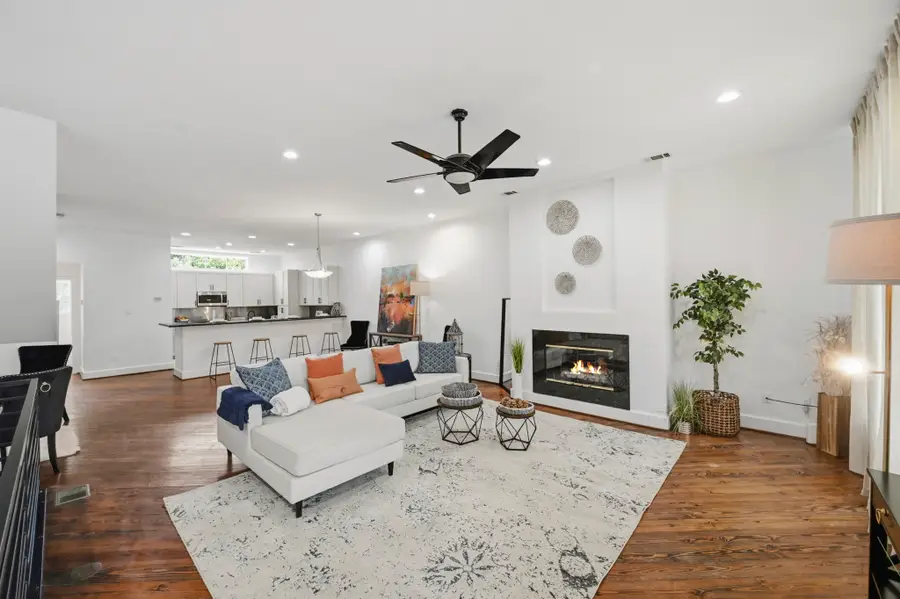 2602 Washington Avenue #C, Houston, TX 77007 - #2