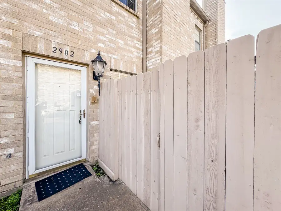 2902 Holly Hall Street, Houston, TX 77054 - Image #2