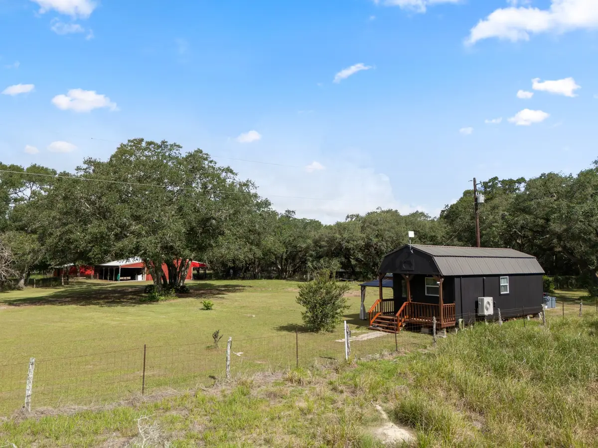 346 Private Road 821, Blessing, TX 77419 - #1