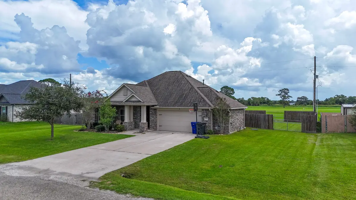 15285 Cliff Street, Hamshire, TX 77622 - #1