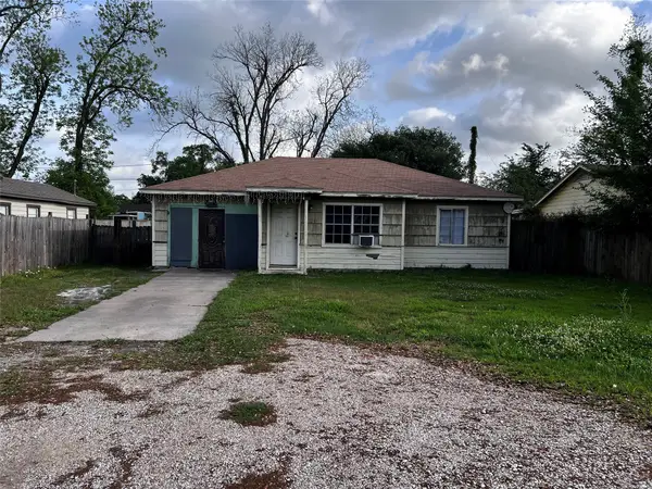 7641 Delavan Drive, Houston, TX 77028
