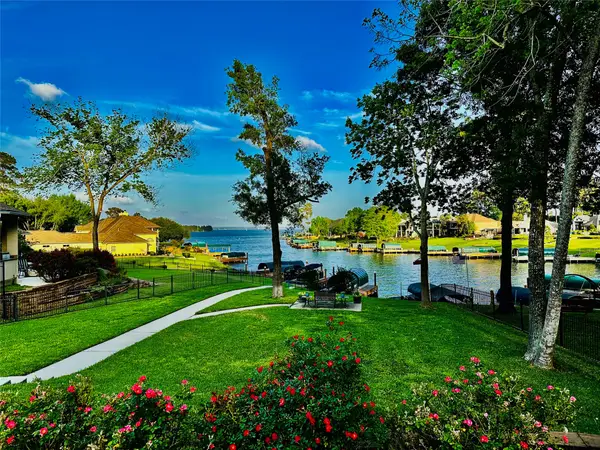 1026 The Cliffs Boulevard, Montgomery, TX 77356