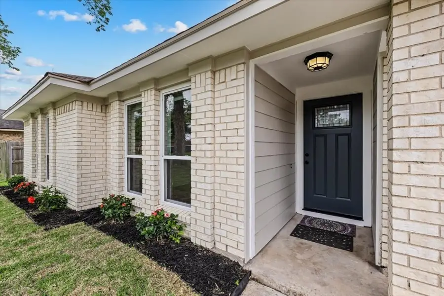 78 Shady Oak Court, Alvin, TX 77511 - #2