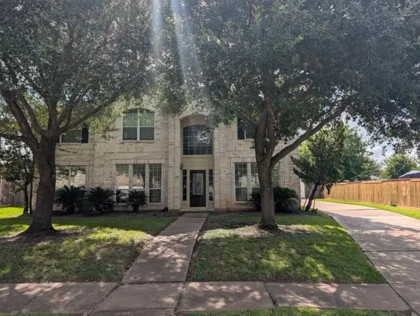 1918 Rustic Oak Lane, Richmond, TX 77469