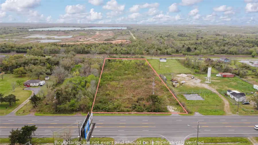 6235 Highway 6, Hitchcock, TX 77563 - Image #2