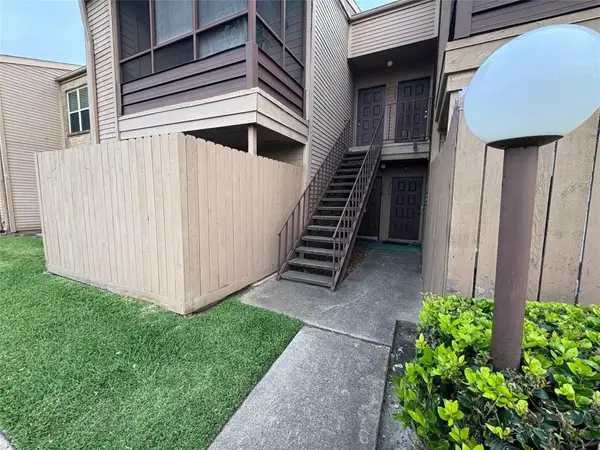 10555 Turtlewood Court #2612, Houston, TX 77072