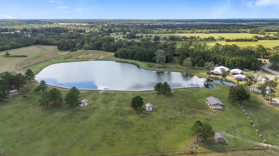 15896 Ridge Oak Road, Willis, TX 77378 - Image #2