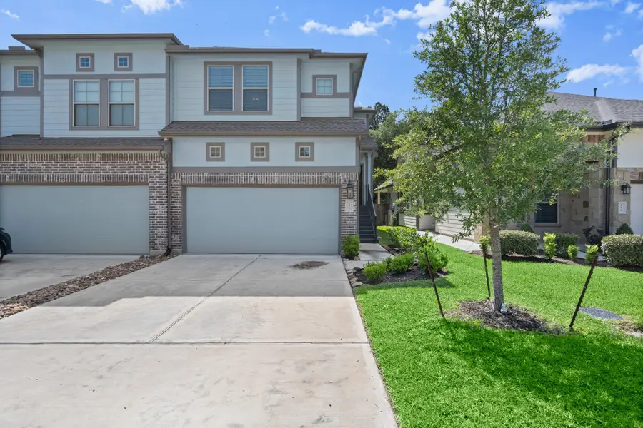 255 S Spotted Fern Drive, Montgomery, TX 77316 - #2
