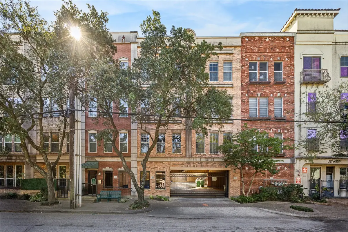 1620 Elgin Street #9, Houston, TX 77004 - Image #1