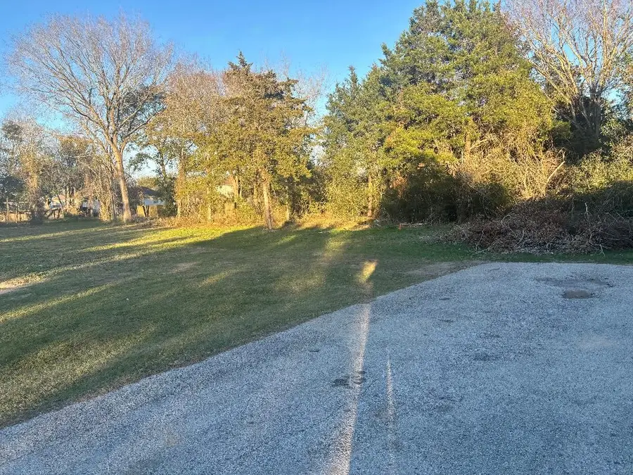 3900 Avenue B, Brookshire, TX 77423 - Image #2