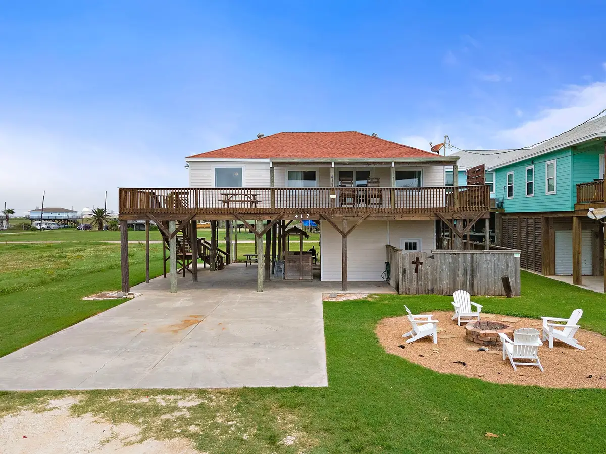 417 Olive Street, Surfside Beach, TX 77541 - Image #1