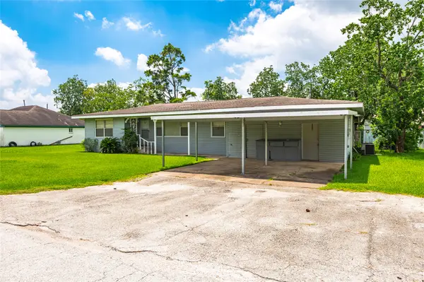 6302 Olson Lane, Pasadena, TX 77505