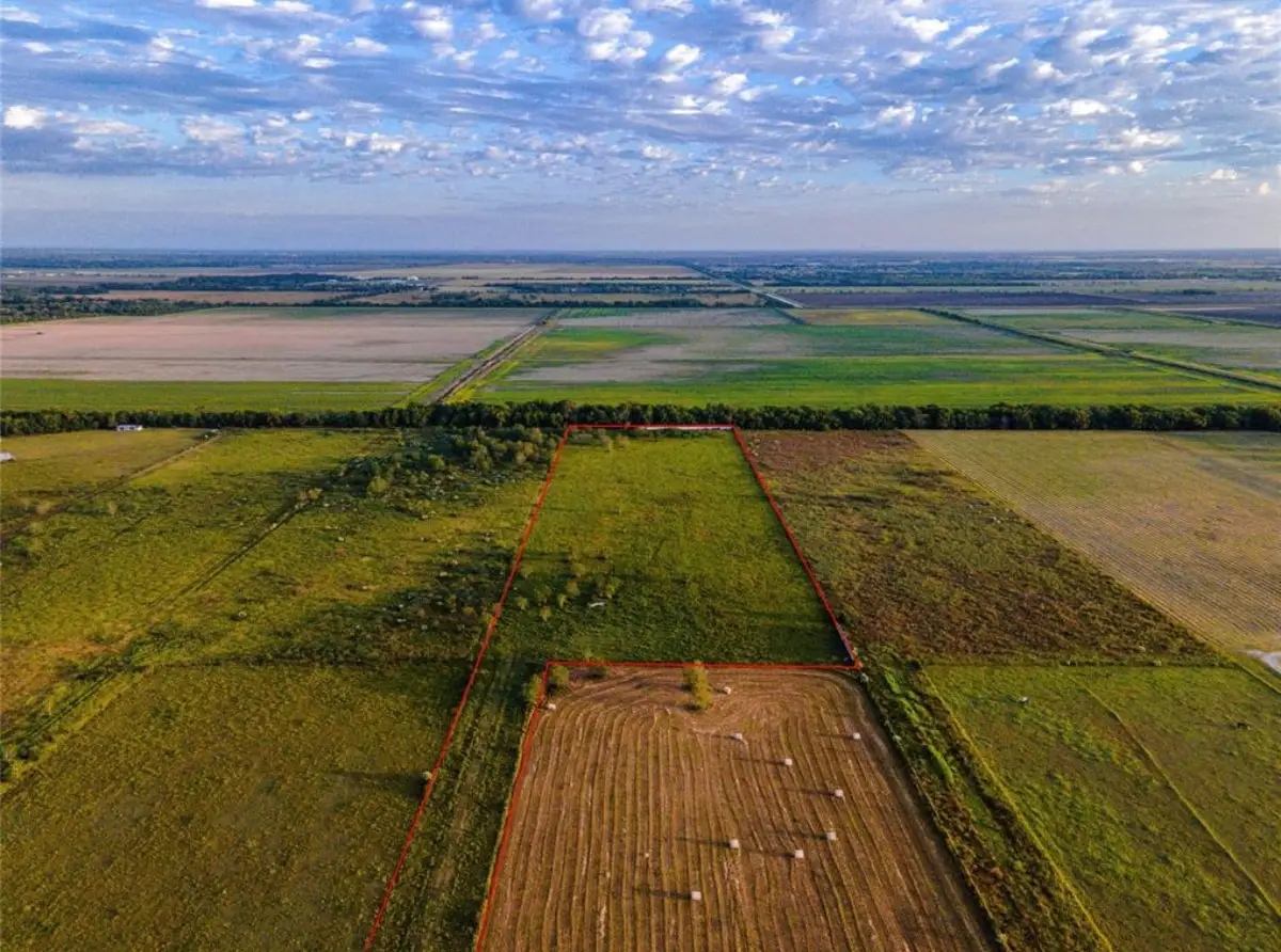 521 County Road 52, Rosharon, TX 77583 - #1