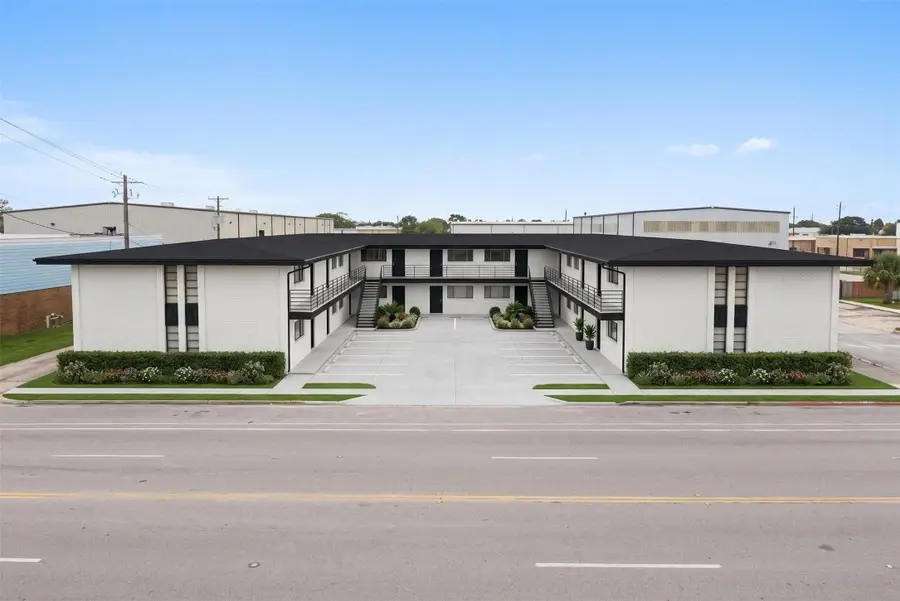 516 Holiday Drive, Galveston, TX 77550 - #2