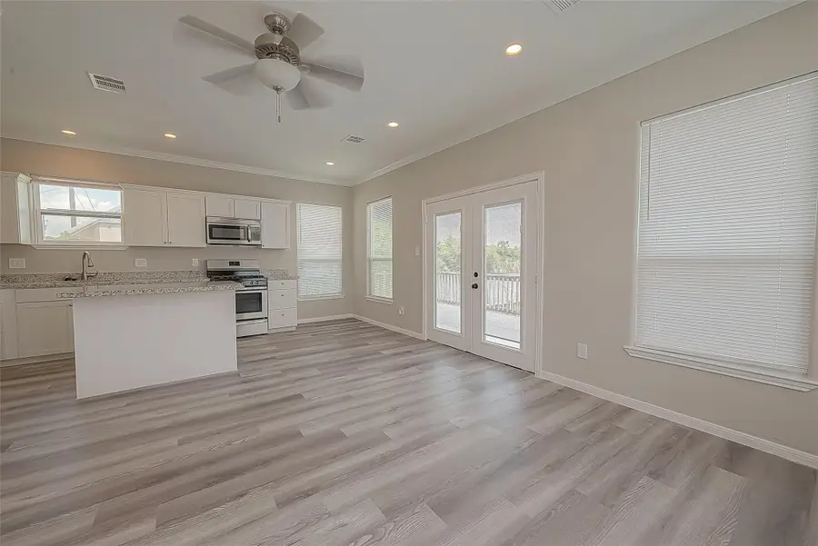 2730 Avenue D, San Leon, TX 77539 - #3