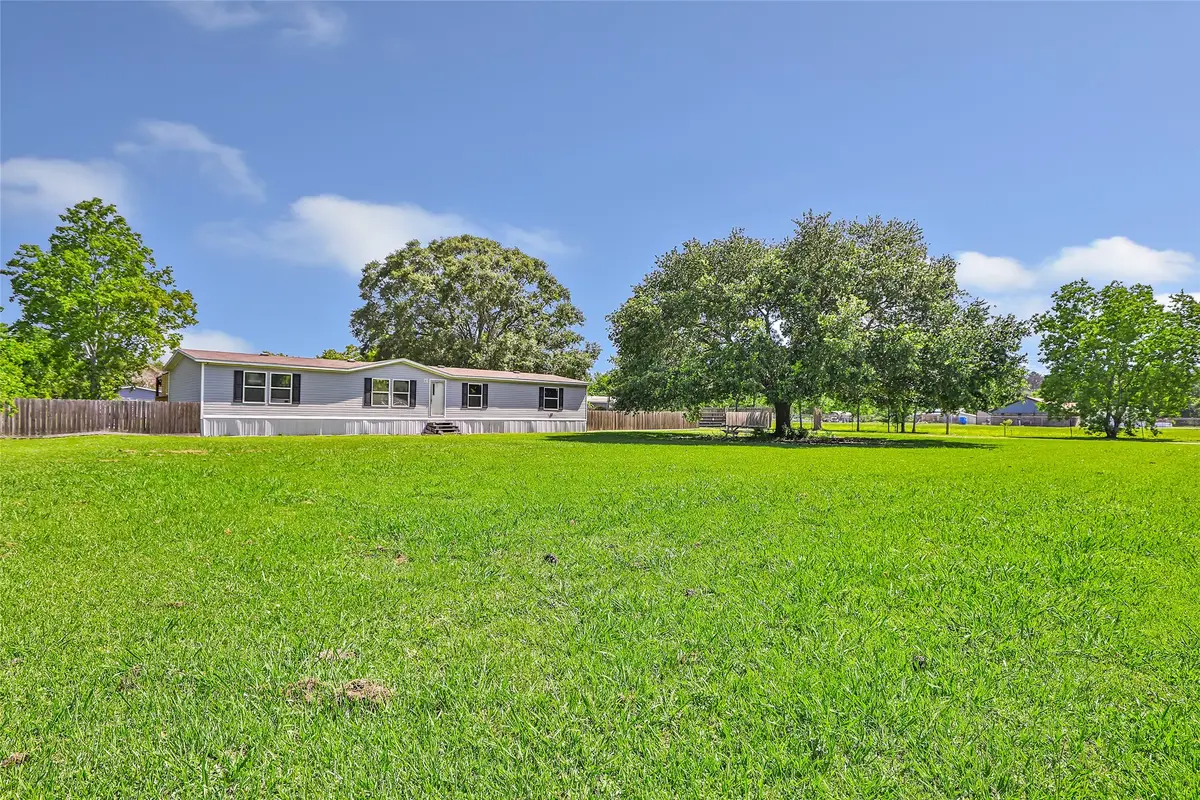2213 Iron Ore Drive, Huffman, TX 77336 - Image #1