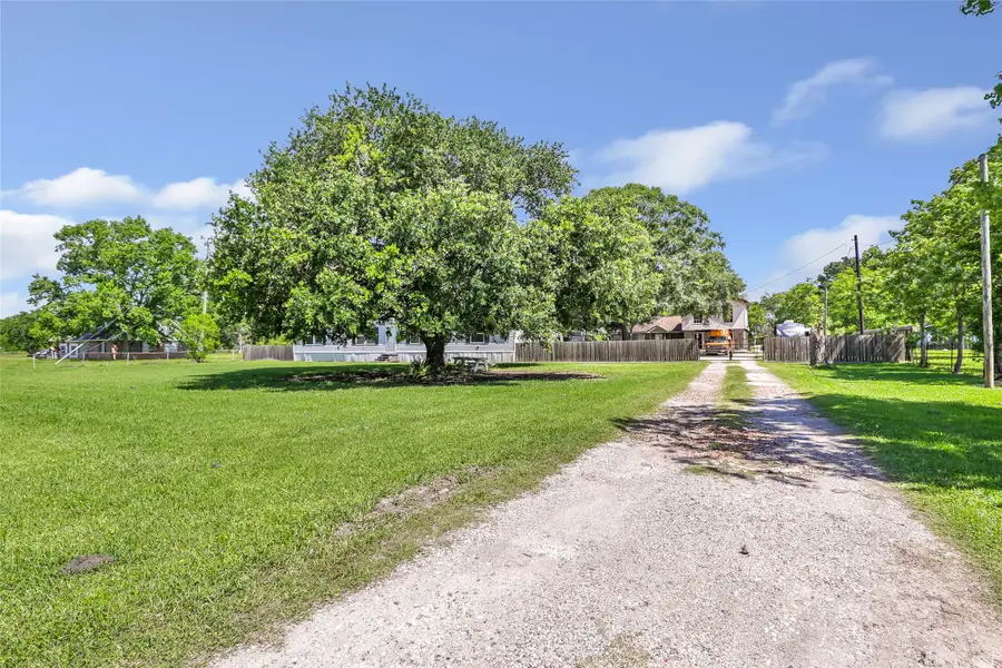 2213 Iron Ore Drive, Huffman, TX 77336 - Image #3