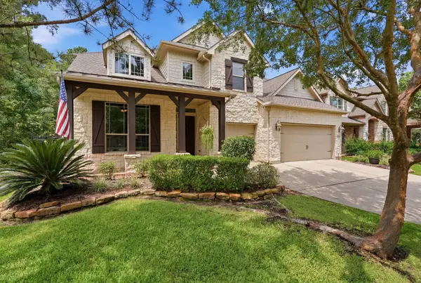 63 W Canyon Wren Circle, The Woodlands, TX 77389