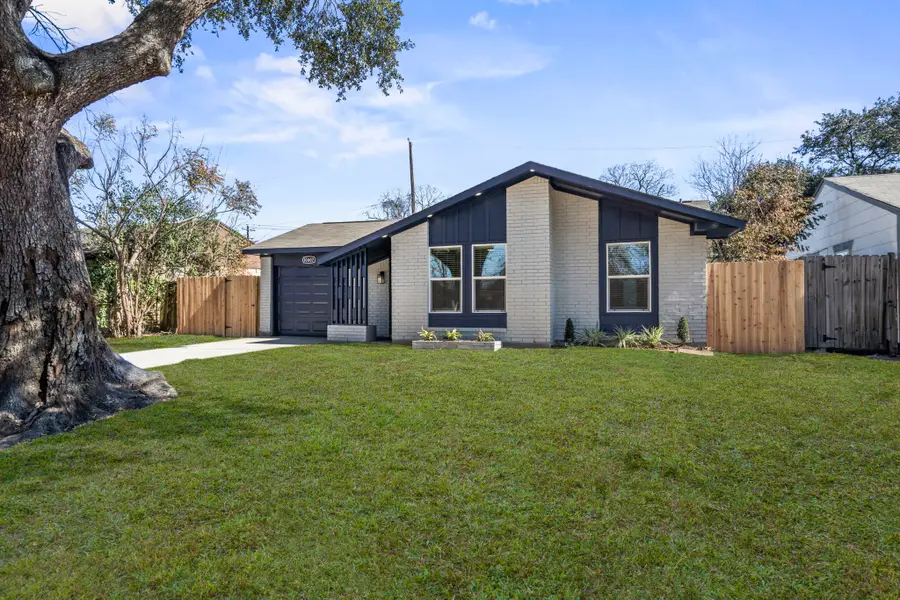 10807 Segrest Drive, Houston, TX 77047 - Image #3