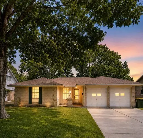 2707 Livingston Drive, Pearland, TX 77584