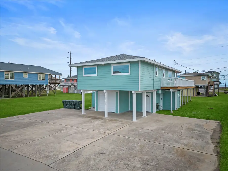 21623 Zachary, Galveston, TX 77554 - Image #2