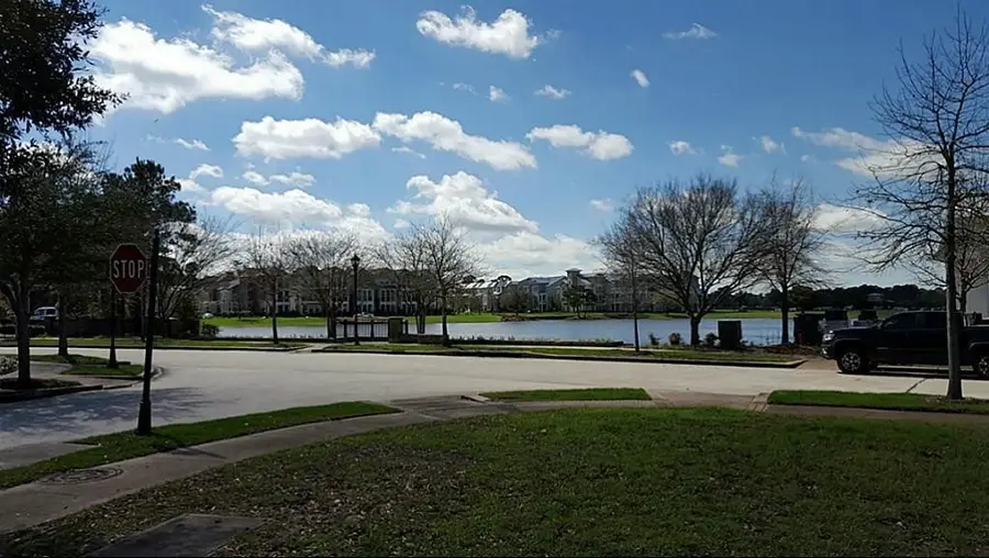 26 East Shore Dr, The Woodlands, TX 77380 - #3