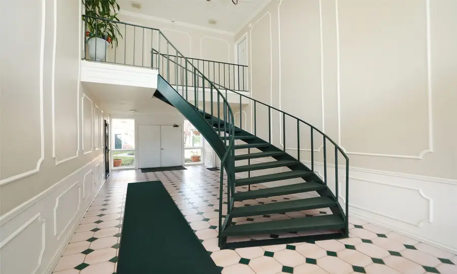 3400 Timmons Lane #48, Houston, TX 77027 - Image #3