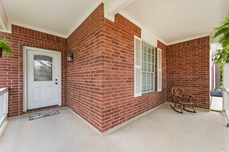 24219 Pinecreek Point, Spring, TX 77373 - Image #3