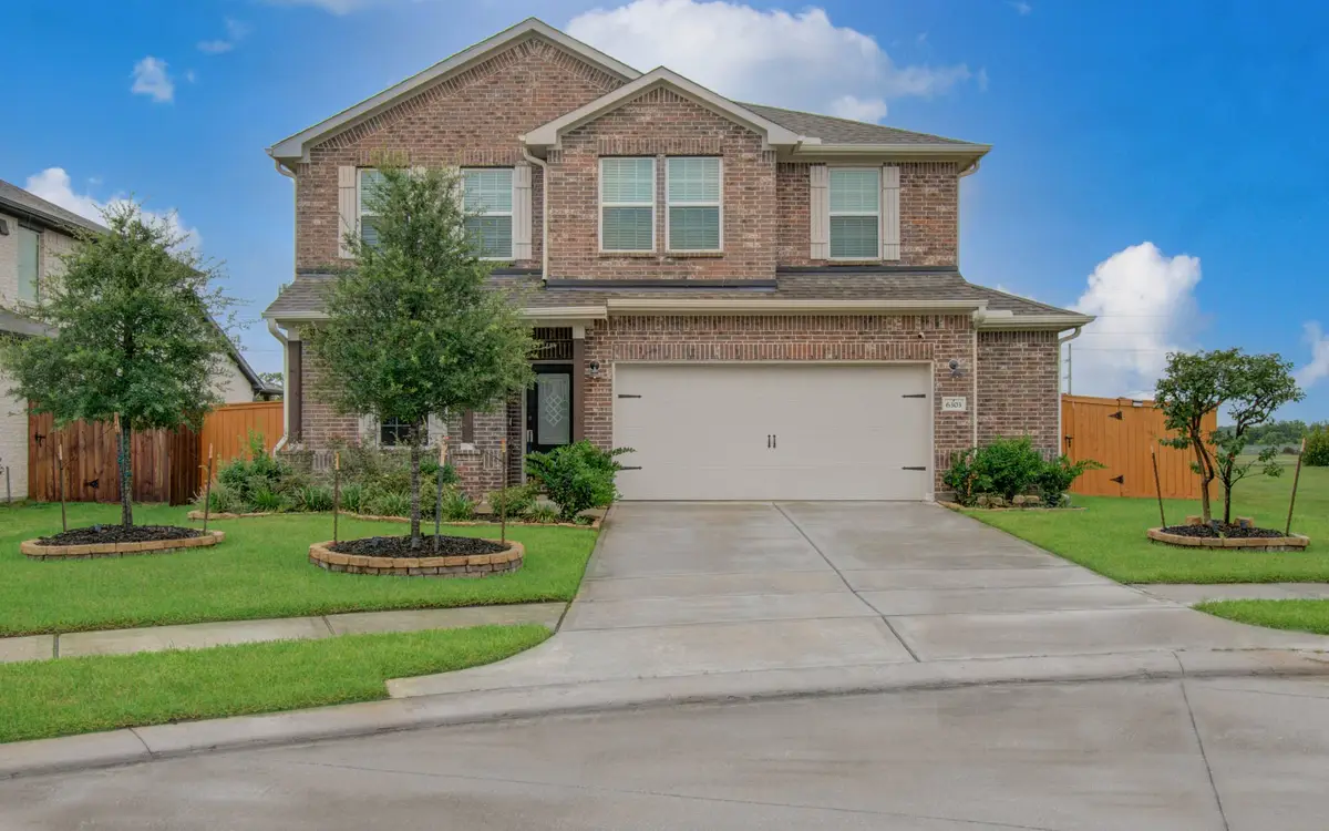 6303 Spanish Moss Drive, Pearland, TX 77584 - #1