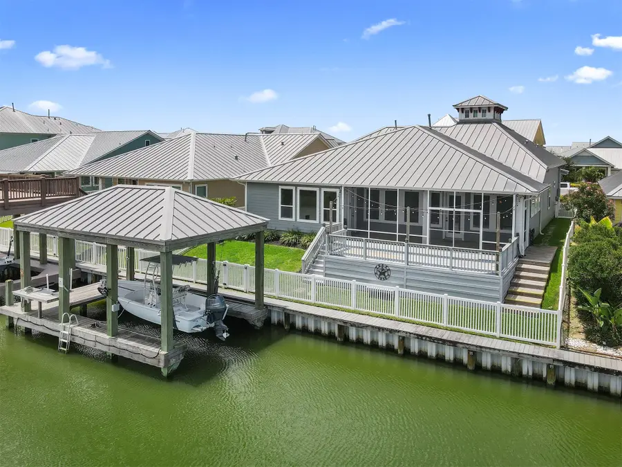 5117 Brigantine Cay Court, Texas City, TX 77590 - Image #2