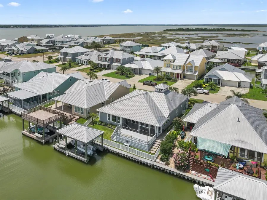 5117 Brigantine Cay Court, Texas City, TX 77590 - Image #3