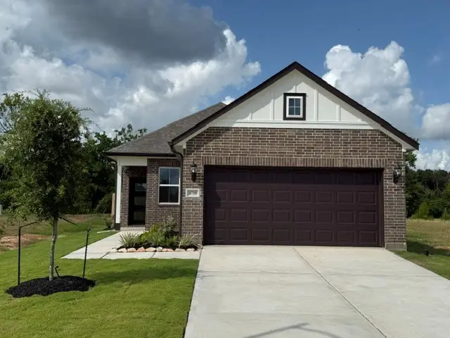 4710 Magnolia Montoya Drive, Pinehurst, TX 77362 - #1