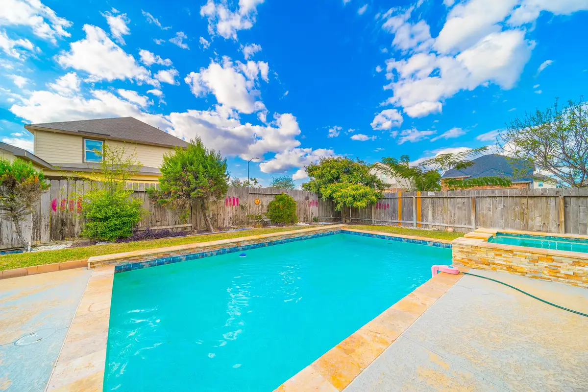 10923 Whistlers Cottage Court, Houston, TX 77088 - Image #1