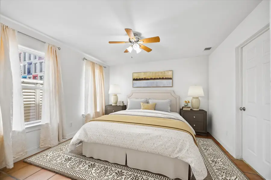 4011 Garrott Street, Houston, TX 77006 - #3