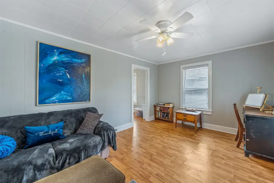 312 E Murchison Street, Palestine, TX 75801 - #3