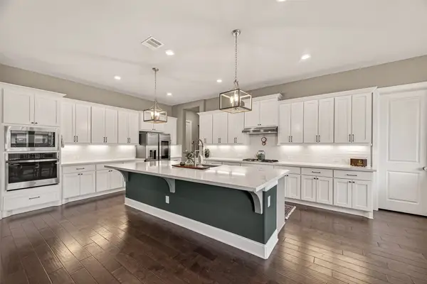 3606 Canyon Drive, Rosharon, TX 77583