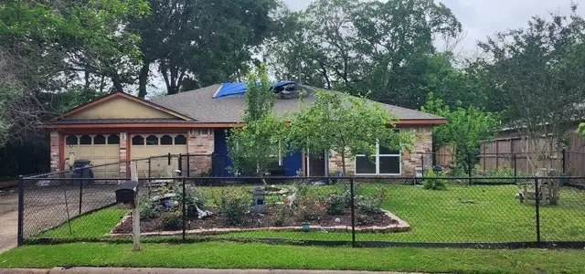8719 James Lane, Hitchcock, TX 77563 - #1