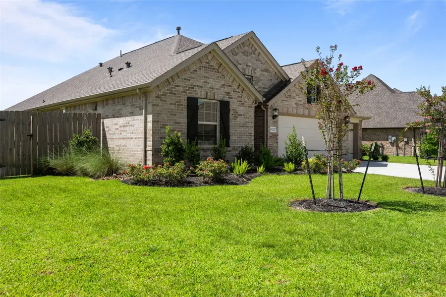 15322 Lake Front Drive, Monterey Belvieu, TX 77523 - #2