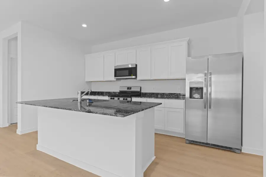 1215 Sandy Shore Lane, Iowa Colony, TX 77583 - Image #2