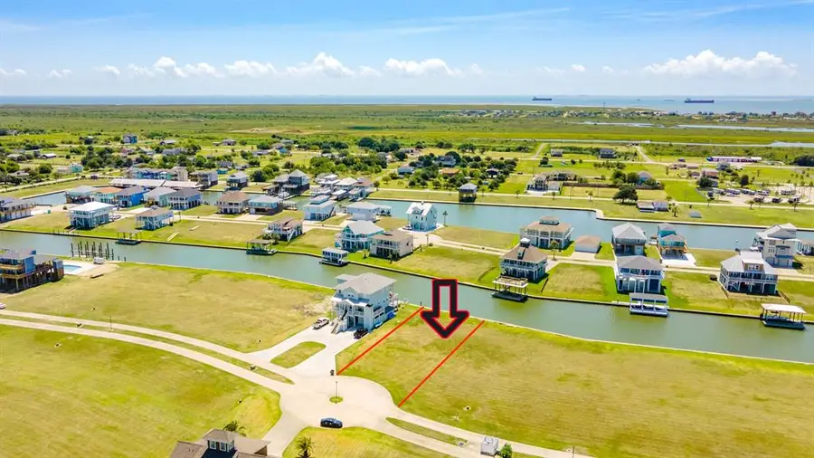 1912 Laguna Harbor Estate Boulevard, Port Bolivar, TX 77650 - Image #3