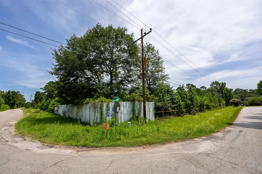 0 Oak Wood Dr Corner, Willis, TX 77378 - #2