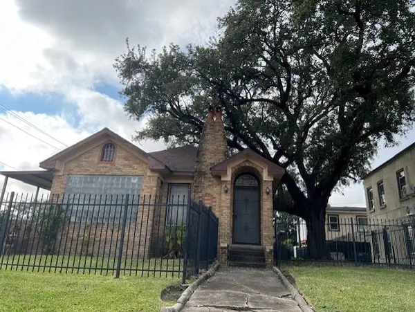 4442 Leeland Street, Houston, TX 77023