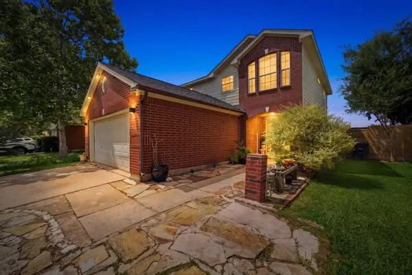 5722 Tiger Lilly Way, Houston, TX 77085