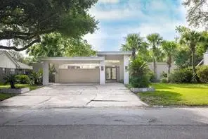 10211 Willowgrove Drive, Houston, TX 77035 - Image #3