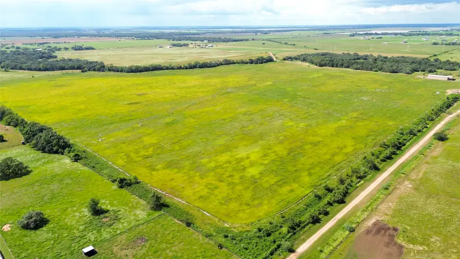 4380 County Road 357, El Campo, TX 77437 - Image #2