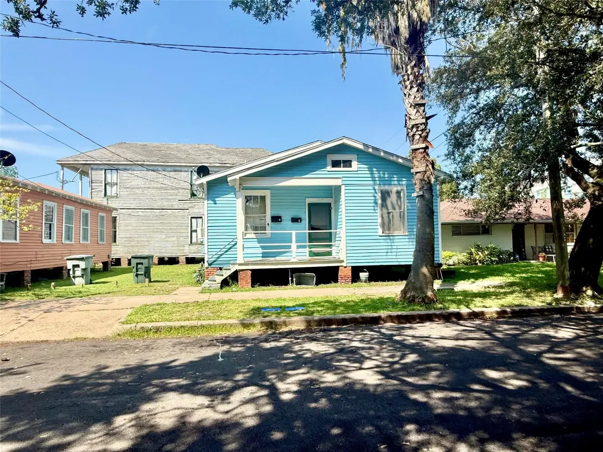 1219 34th Street, Galveston, TX 77550 - #1